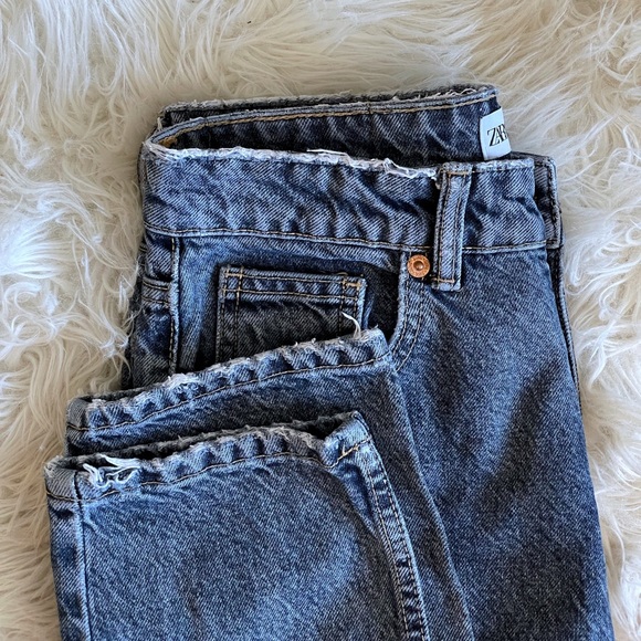ZARA classic fit acid wash mom jeans, ankle, 1990s style, 100% cotton, size 4 - Picture 9 of 11